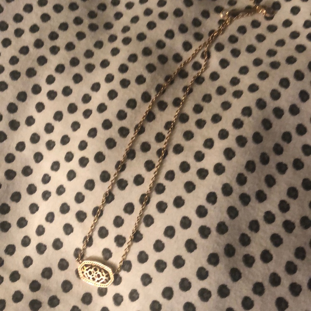 Kendra Scott “Elisa” necklace